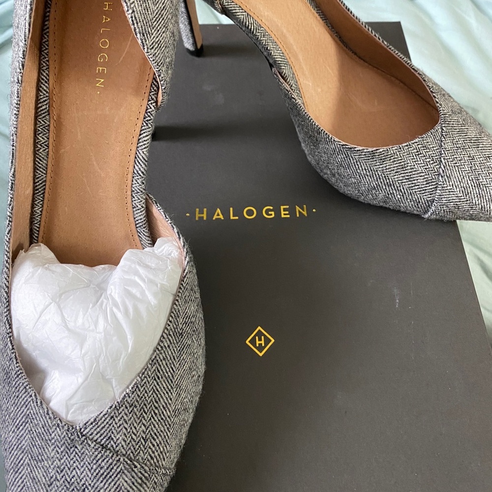 LINEN PRINTED PUMPS 9.5